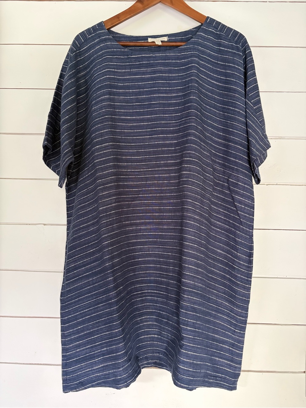 Eileen Fisher Scoop Neck Tunic Dress in Striped Graphite. Size: Medium - Picture 5 of 11